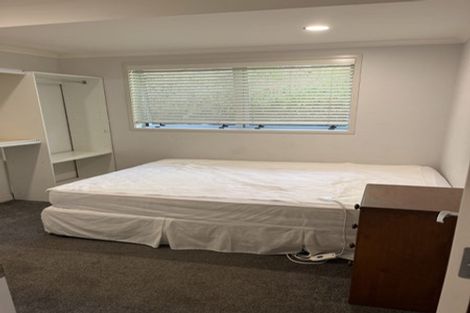 Photo of property in 8 Glenreagh Place, Torbay, Auckland, 0630