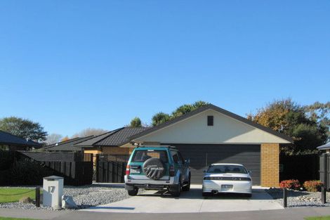 Photo of property in 8 Englefield Road, Belfast, Christchurch, 8051