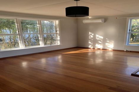 Photo of property in 32 Cardiff Street, Awapuni, Palmerston North, 4412