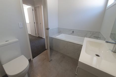 Photo of property in 30 Pateke Drive, Kenepuru, Porirua, 5022