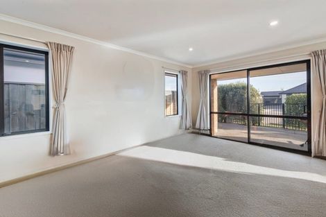 Photo of property in 42 Whakatipu Street, Pegasus, 7612