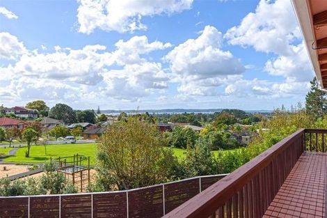 Photo of property in 21 Sturm Avenue, Massey, Auckland, 0614