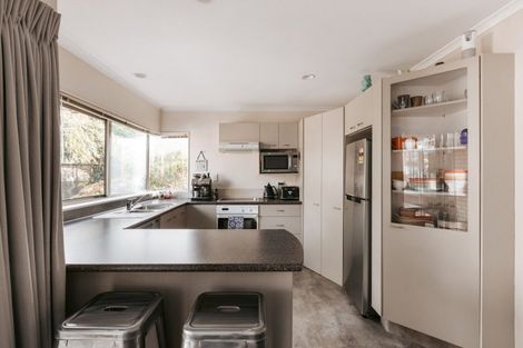 Photo of property in 5 Evansbel Place, Papamoa Beach, Papamoa, 3118