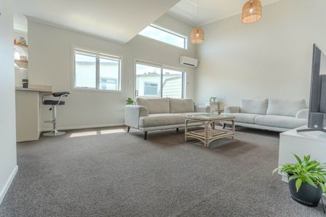Photo of property in 18c Kelvin Place, Hamilton East, Hamilton, 3216