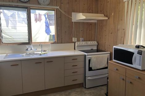 Photo of property in 28 Tamatea Drive, Snells Beach, 0920