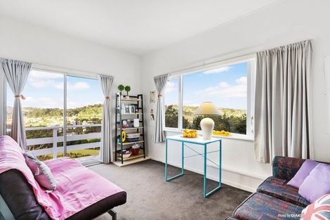 Photo of property in 19 Breton Grove, Kingston, Wellington, 6021