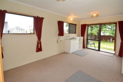 Photo of property in 54 Mcdonald Street, Mosgiel, 9024