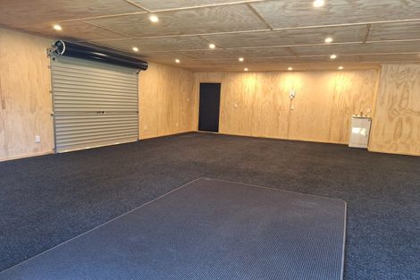 Photo of property in 100 Cole Street, Dannevirke, 4930