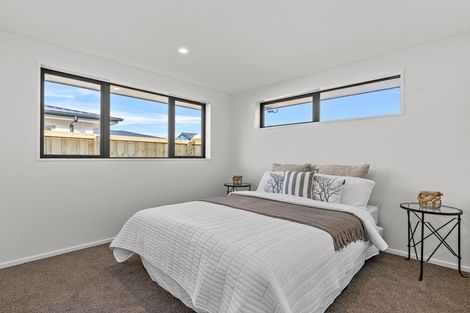 Photo of property in 16 Eccles Place, Halswell, Christchurch, 8025