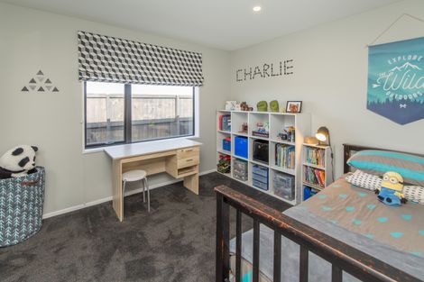 Photo of property in 26 Glenfinnan Place, West Melton, 7618