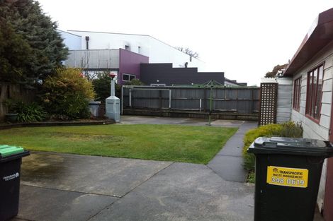Photo of property in 4 Haynes Avenue, Upper Riccarton, Christchurch, 8041