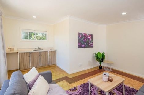 Photo of property in 12 Marewa Place, Waikanae Beach, Waikanae, 5036