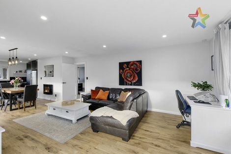 Photo of property in 2/74 Dyer Street, Epuni, Lower Hutt, 5011