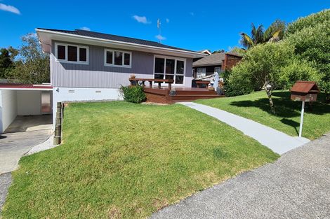 Photo of property in 2/2 Lynngate Place, Hillcrest, Auckland, 0627