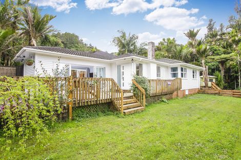 Photo of property in 40 Waima Crescent, Titirangi, Auckland, 0604