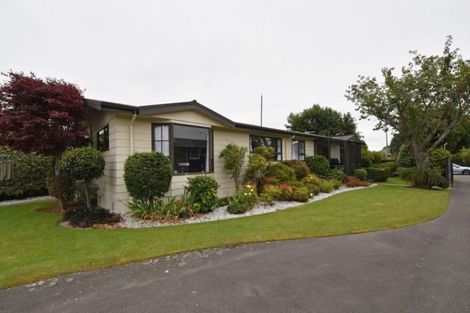 Photo of property in 57 Vogel Place, Waikiwi, Invercargill, 9810