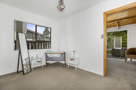 Photo of property in 15 Green Lane, Pukekohe, 2120