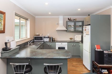 Photo of property in 12 Country Lane, Rangiora, 7400