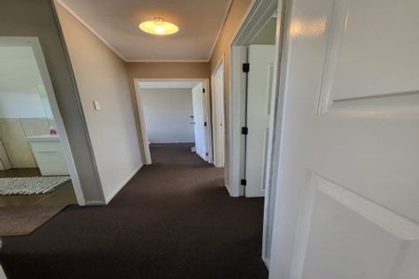 Photo of property in 58 Sharland Avenue, Manurewa, Auckland, 2102