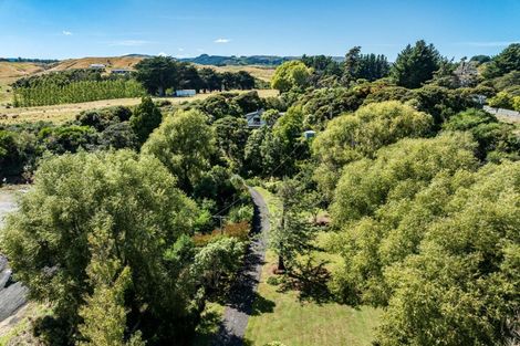 Photo of property in 33 Paremata Haywards Road, Pauatahanui, Porirua, 5381