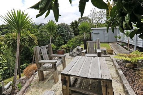 Photo of property in 3 Oliver Road, Hospital Hill, Napier, 4110