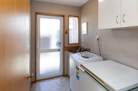 Photo of property in 2/18 Moffett Street, Islington, Christchurch, 8042