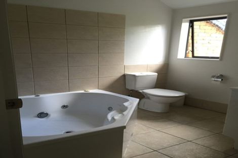 Photo of property in 120b Gowing Drive, Meadowbank, Auckland, 1072