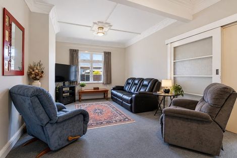 Photo of property in 82 Glover Road, Hawera, 4610