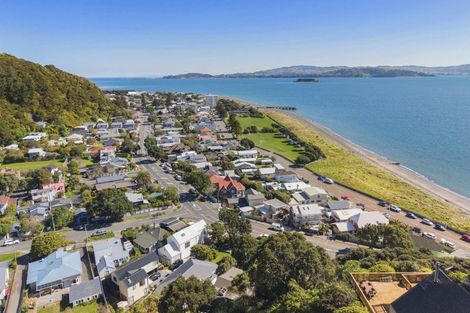 Photo of property in 11 Russo Terrace, Eastbourne, Lower Hutt, 5013