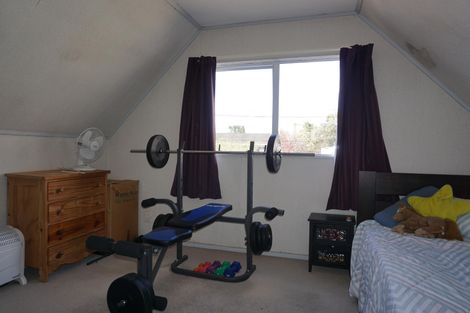 Photo of property in 35b Livingstone Avenue, Nawton, Hamilton, 3200