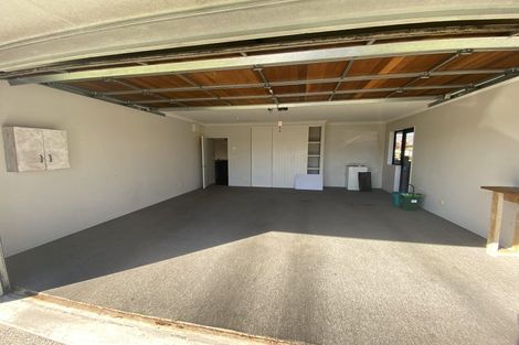 Photo of property in 10 Somerton Drive, Huntington, Hamilton, 3210