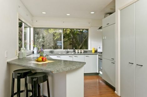 Photo of property in 26 Taroka Close, Pinehill, Auckland, 0632