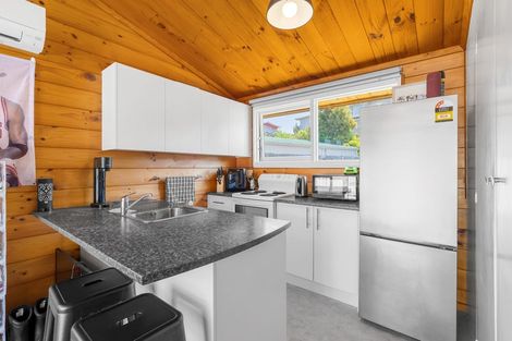 Photo of property in 10 Liston Avenue, Hilltop, Taupo, 3330