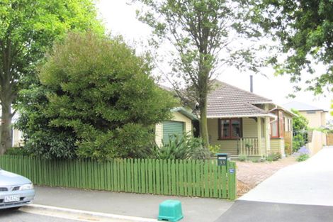 Photo of property in 33 Hendon Street, Edgeware, Christchurch, 8013