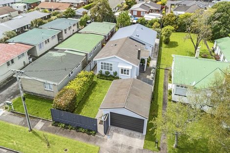 Photo of property in 33 Ballance Street, Lower Vogeltown, New Plymouth, 4310