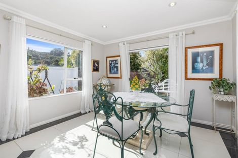 Photo of property in 13 Kunzea Place, Greenhithe, Auckland, 0632