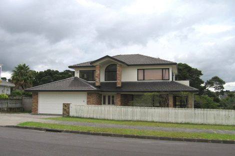 Photo of property in 8 Belvedere Court, West Harbour, Auckland, 0618