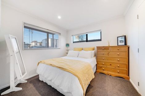 Photo of property in 3/16 Russell Road, Manurewa, Auckland, 2102