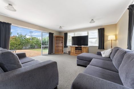 Photo of property in 24 Hunter Street, Normanby, Hawera, 4614