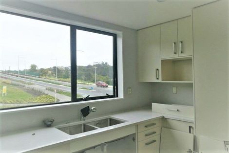 Photo of property in 39 Cavalli Road, Long Bay, Auckland, 0630