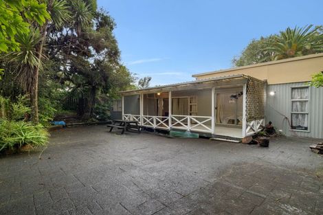 Photo of property in 12 Karapiti Place, Glen Eden, Auckland, 0602