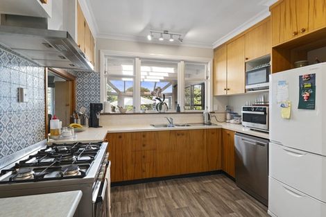 Photo of property in 194 Lindsay Road, Levin, 5510