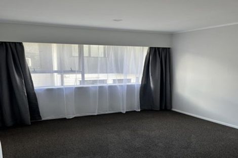 Photo of property in 64a Clayburn Road, Glen Eden, Auckland, 0602