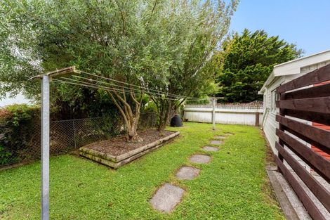Photo of property in 76 Lethbridge Street, Feilding, 4702