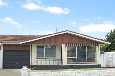 Photo of property in 2/3 Cheviot Street, Spreydon, Christchurch, 8024