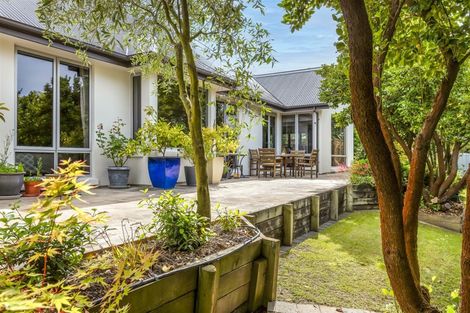 Photo of property in 32 Six Silvers Avenue, Halswell, Christchurch, 8025