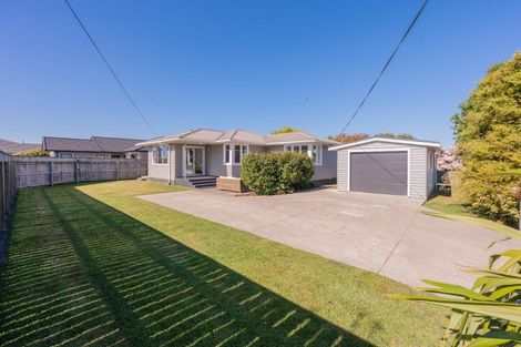 Photo of property in 14 Warwick Crescent, Taradale, Napier, 4112