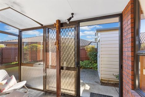 Photo of property in 21 Mulberry Place, Redwood, Christchurch, 8051