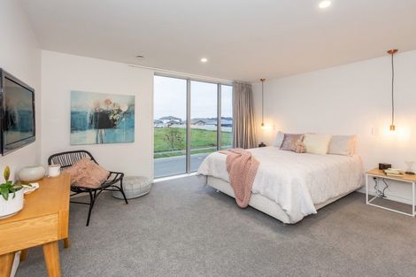 Photo of property in 20 Pistacia Place, Hornby, Christchurch, 8025