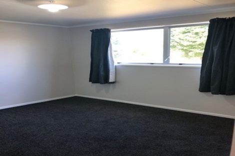 Photo of property in 11 Onyx Place, Pukehangi, Rotorua, 3015